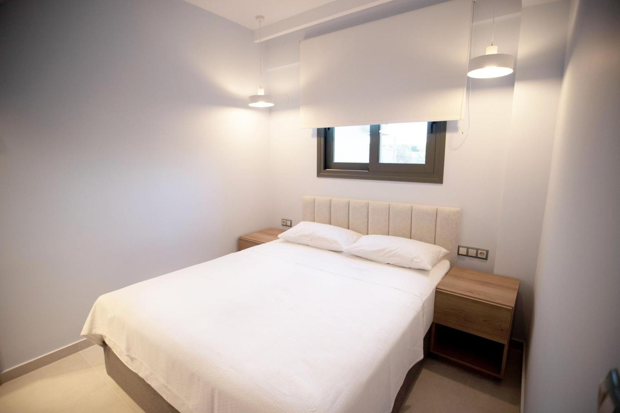 8 Boutique Suites Nea Poteidaia Quarto foto